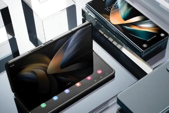 三星Galaxy Z Fold 5和Galaxy Z Flip 5将配备Snapdragon 8 Gen 2芯片组