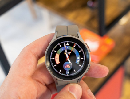 三星 Galaxy Watch6 将搭载性能更佳的全新芯片组
