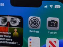 配备苹果自己的5G调制解调器的iPhone SE可能会在2025年推出